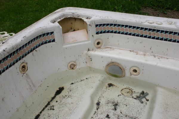 Tub Disposal in Farmington